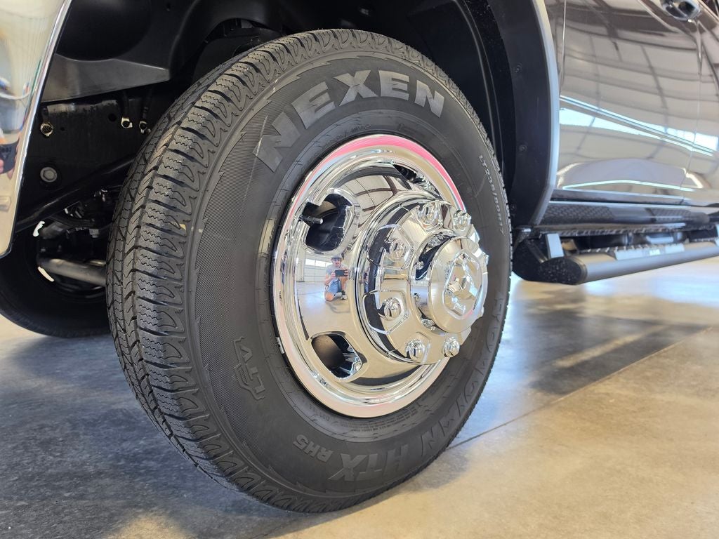 2026 RAM Ram 3500 Chassis Cab RAM 3500 TRADESMAN CREW CAB CHASSIS 4X4 60' CA