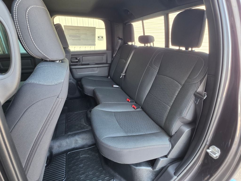 2026 RAM Ram 3500 Chassis Cab RAM 3500 TRADESMAN CREW CAB CHASSIS 4X4 60' CA