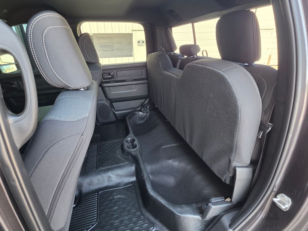 2026 RAM Ram 3500 Chassis Cab RAM 3500 TRADESMAN CREW CAB CHASSIS 4X4 60' CA