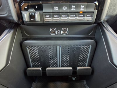 2026 RAM 3500 Chassis Cab RAM 3500 BIG HORN CREW CAB CHASSIS 4X4 60' CA