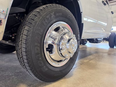 2027 RAM Ram 3500 Chassis Cab RAM 3500 TRADESMAN CREW CAB CHASSIS 4X4 60' CA