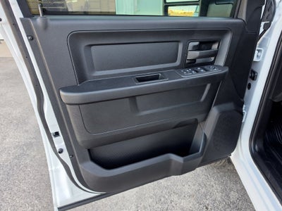 2027 RAM Ram 3500 Chassis Cab RAM 3500 TRADESMAN CREW CAB CHASSIS 4X4 60' CA