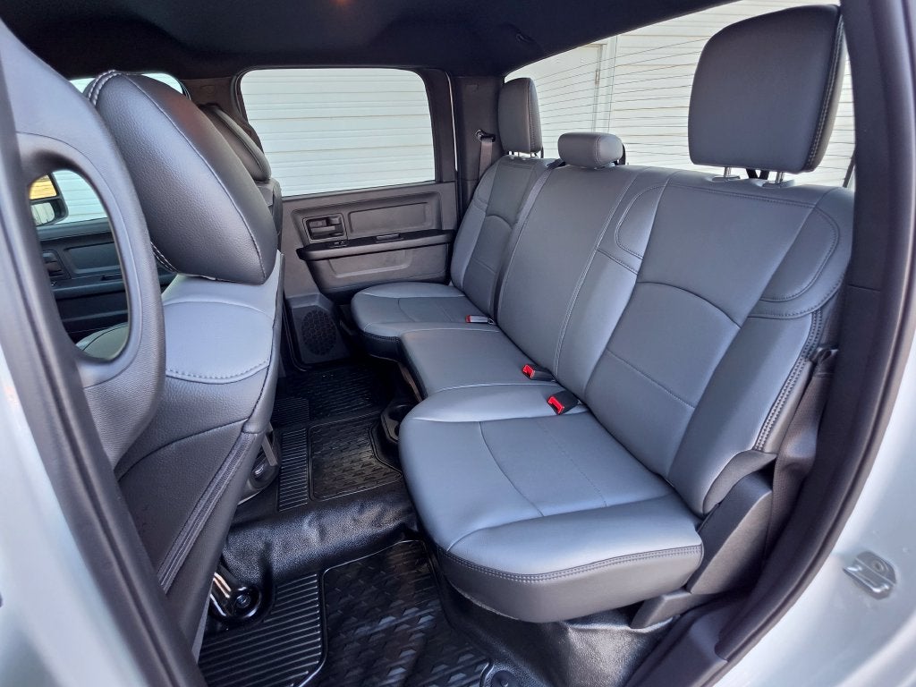 2027 RAM Ram 3500 Chassis Cab RAM 3500 TRADESMAN CREW CAB CHASSIS 4X4 60' CA