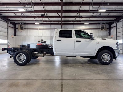 2027 RAM Ram 3500 Chassis Cab RAM 3500 TRADESMAN CREW CAB CHASSIS 4X4 60' CA