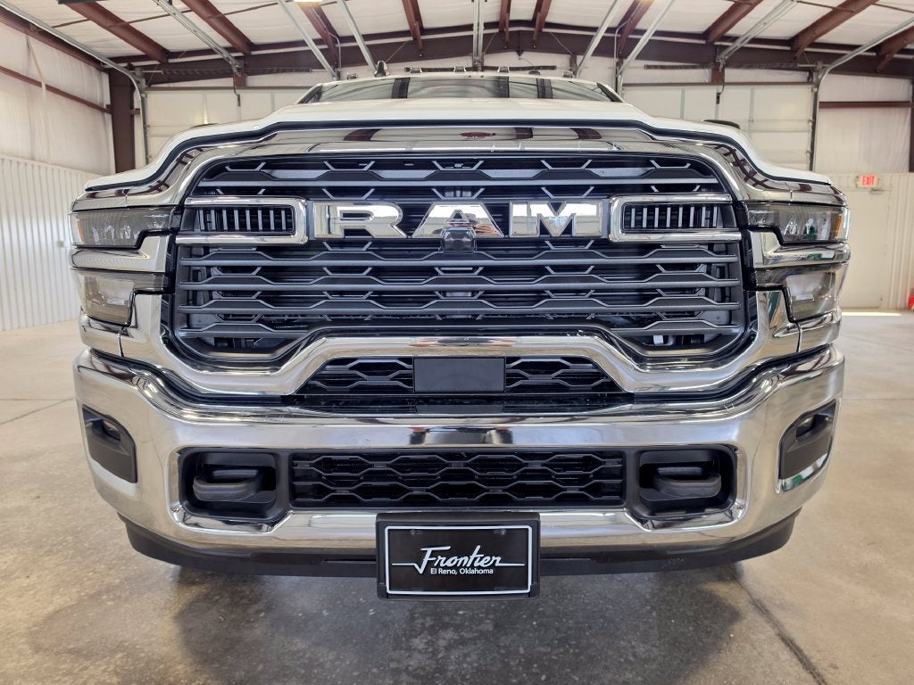 2027 RAM Ram 3500 Chassis Cab RAM 3500 TRADESMAN CREW CAB CHASSIS 4X4 60' CA