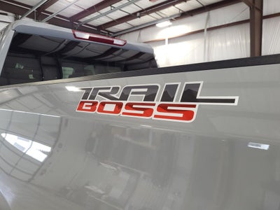 2024 Chevrolet Silverado 1500 4WD Crew Cab Short Bed Custom Trail Boss