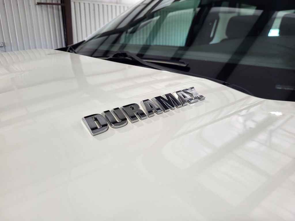 2022 Chevrolet Silverado 1500 4WD Crew Cab Standard Bed LT