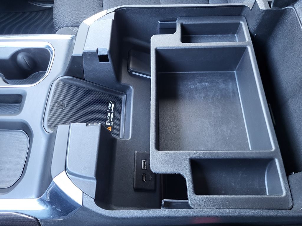 2022 Chevrolet Silverado 1500 4WD Crew Cab Standard Bed LT