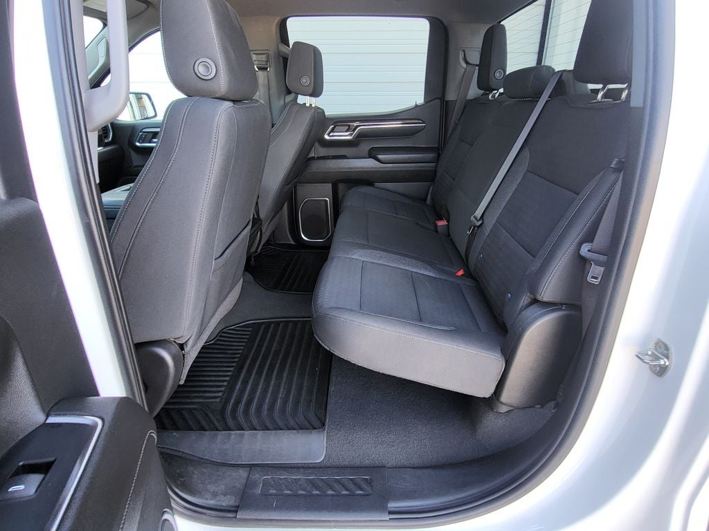 2022 Chevrolet Silverado 1500 4WD Crew Cab Standard Bed LT