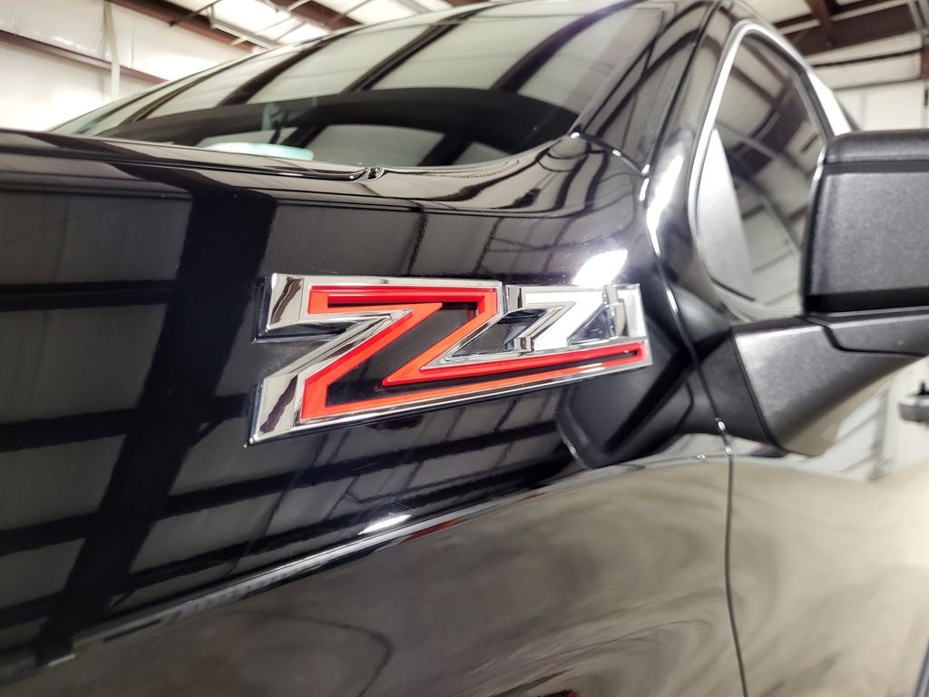 2025 Chevrolet Silverado 1500 4WD Crew Cab Short Bed Custom Trail Boss