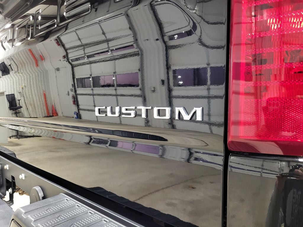 2025 Chevrolet Silverado 1500 4WD Crew Cab Short Bed Custom Trail Boss