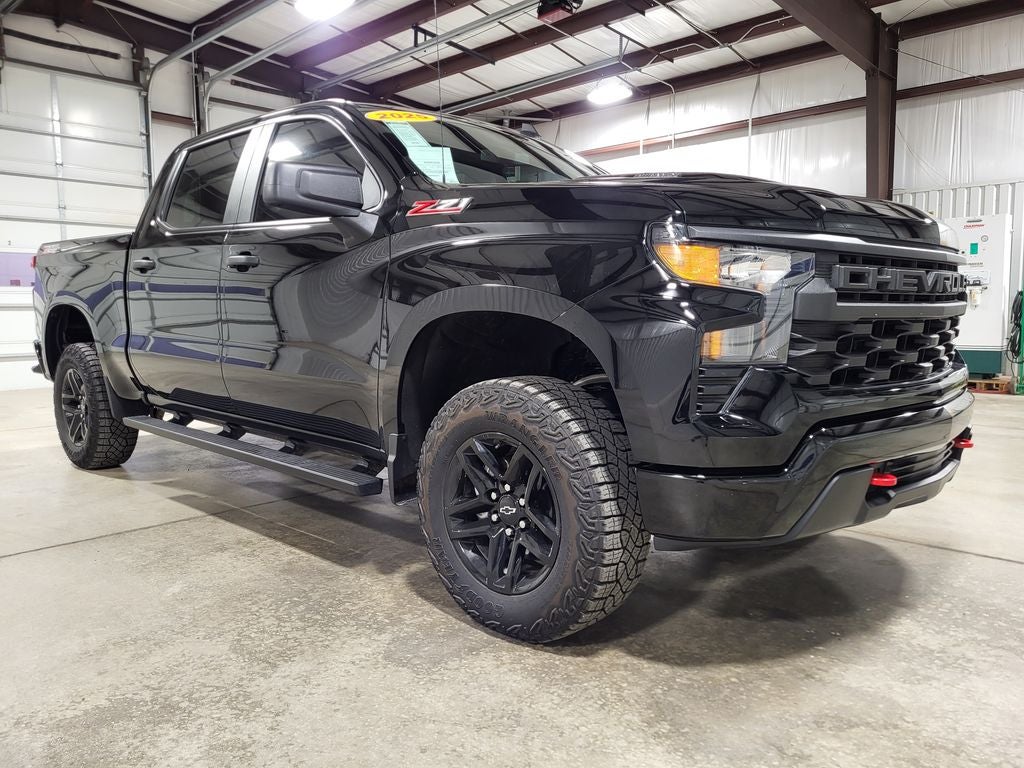 2025 Chevrolet Silverado 1500 4WD Crew Cab Short Bed Custom Trail Boss