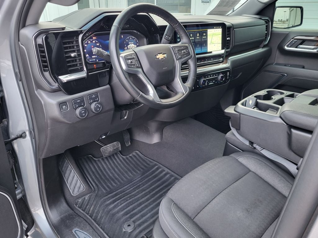 2025 Chevrolet Silverado 1500 4WD Crew Cab Standard Bed LT