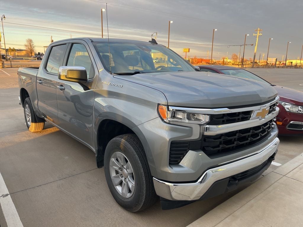 2025 Chevrolet Silverado 1500 4WD Crew Cab Standard Bed LT