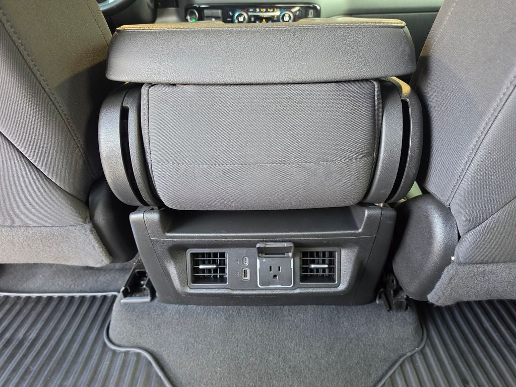2025 Chevrolet Silverado 1500 4WD Crew Cab Standard Bed LT
