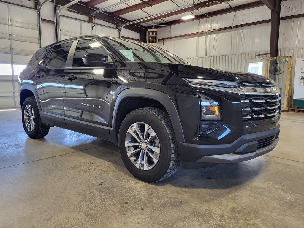 2025 Chevrolet Equinox FWD LT
