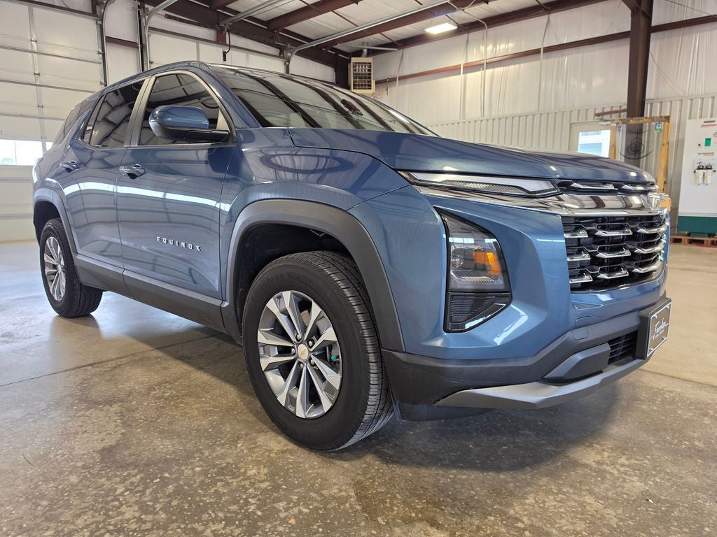 2025 Chevrolet Equinox FWD LT
