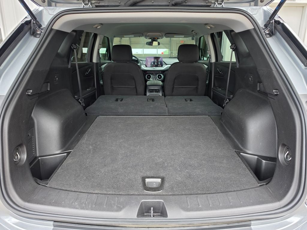 2025 Chevrolet Blazer AWD 2LT