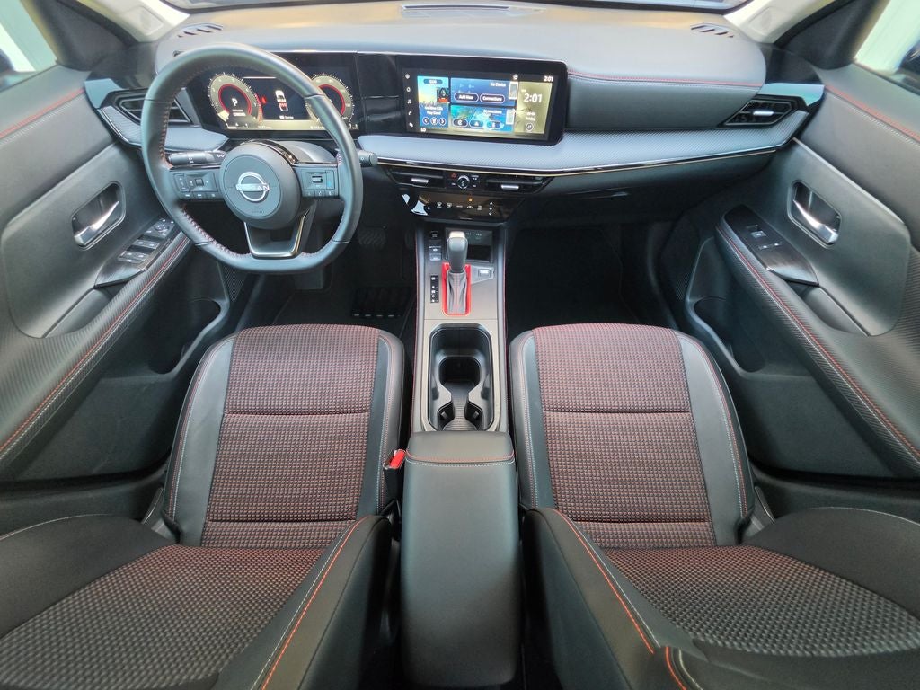 2025 Nissan Kicks SR Intelligent AWD