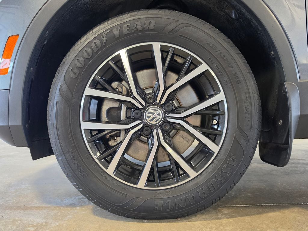 2021 Volkswagen Tiguan Base