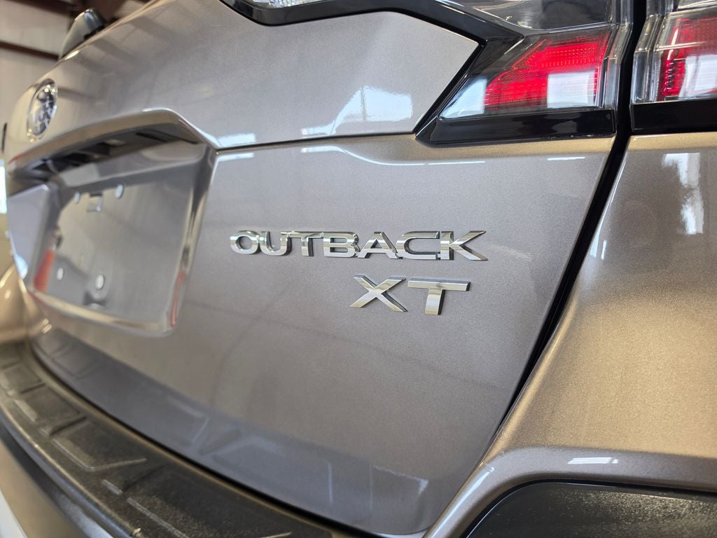 2021 Subaru Outback Limited XT