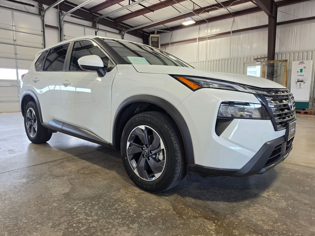 2024 Nissan Rogue SV FWD