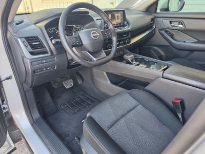 2025 Nissan Rogue SV FWD