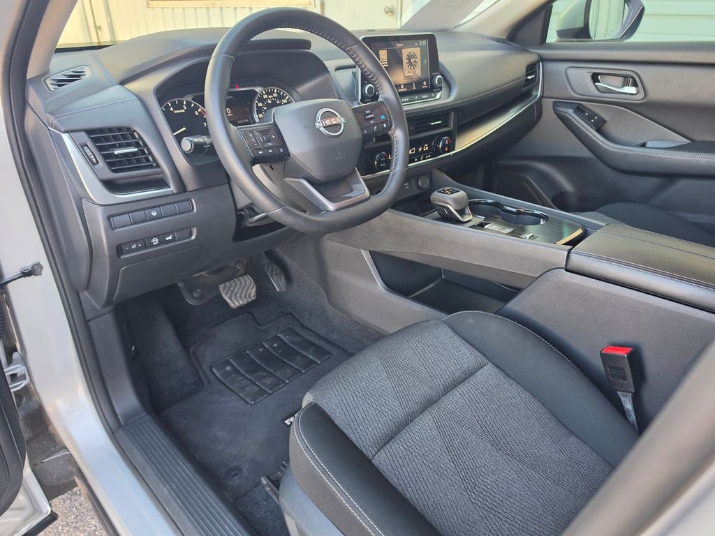 2025 Nissan Rogue SV FWD