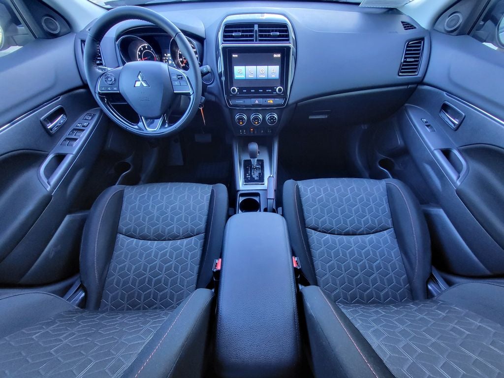 2025 Mitsubishi Outlander Sport Base