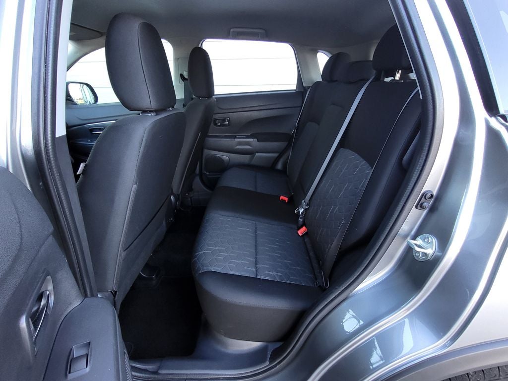 2025 Mitsubishi Outlander Sport Base