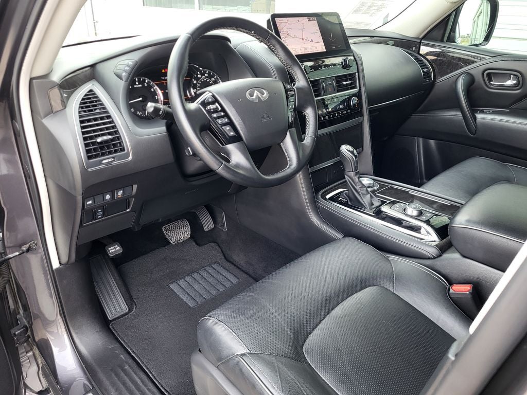 2024 INFINITI QX80 LUXE AWD