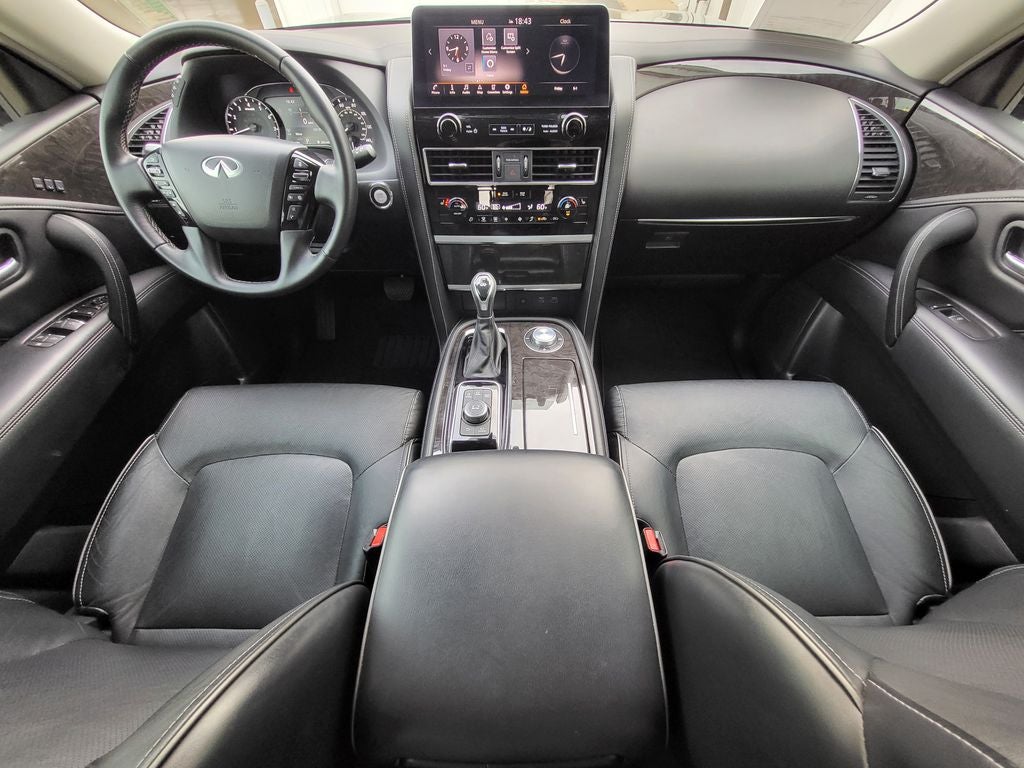 2024 INFINITI QX80 LUXE AWD